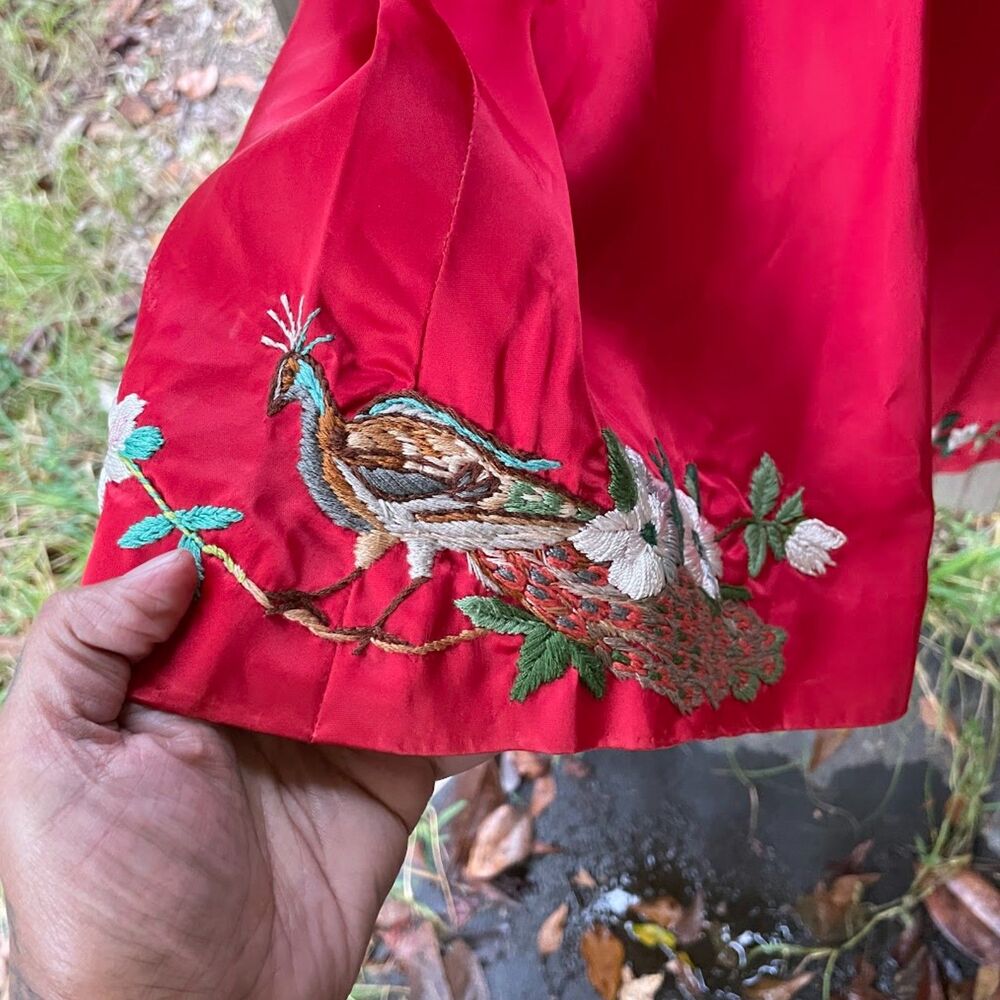 Vintage 50s Hand Embroidered PEACOCKS FLOWERS Long SKIRT Red Satin 32" waist